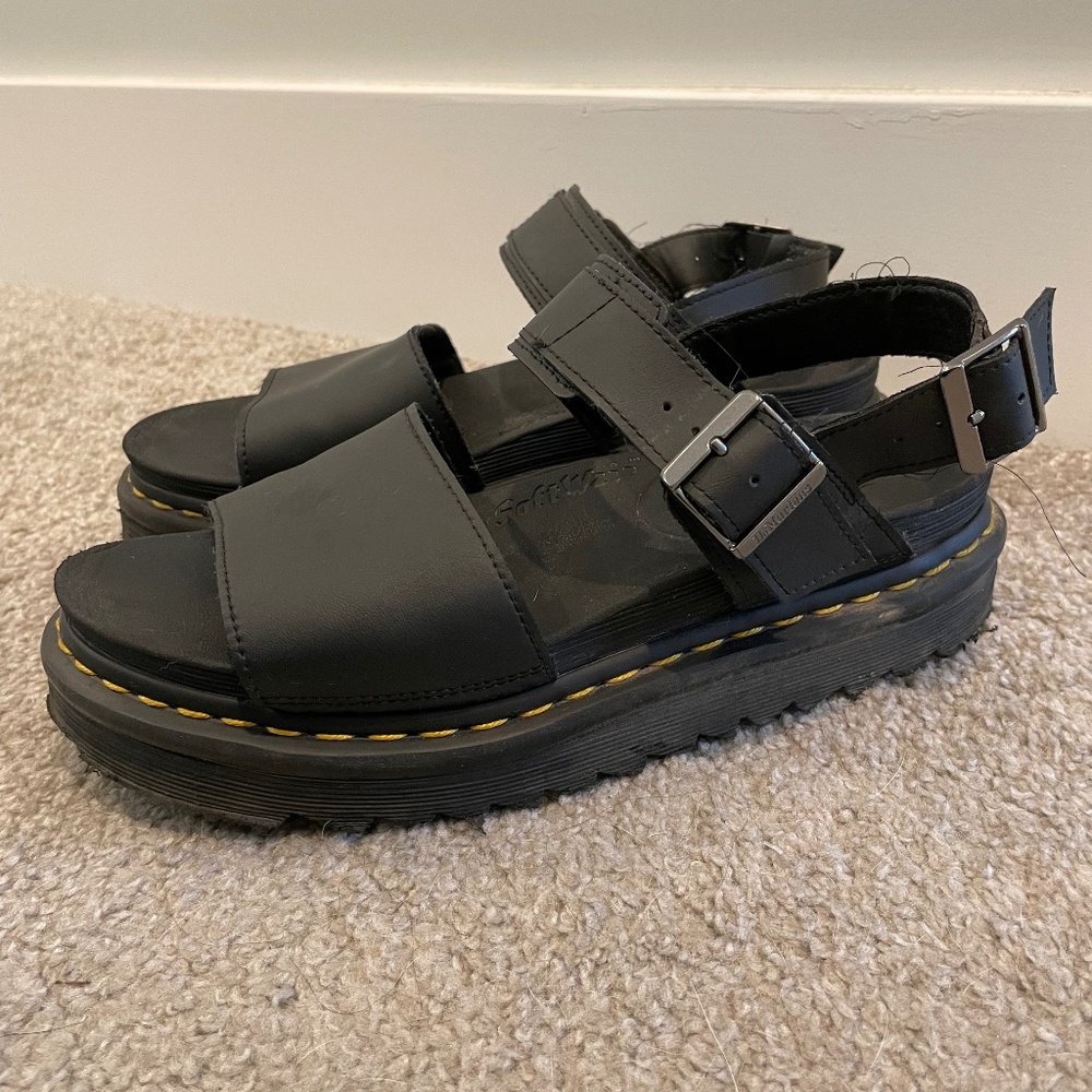 Dr. Martens Black Voss Sandal